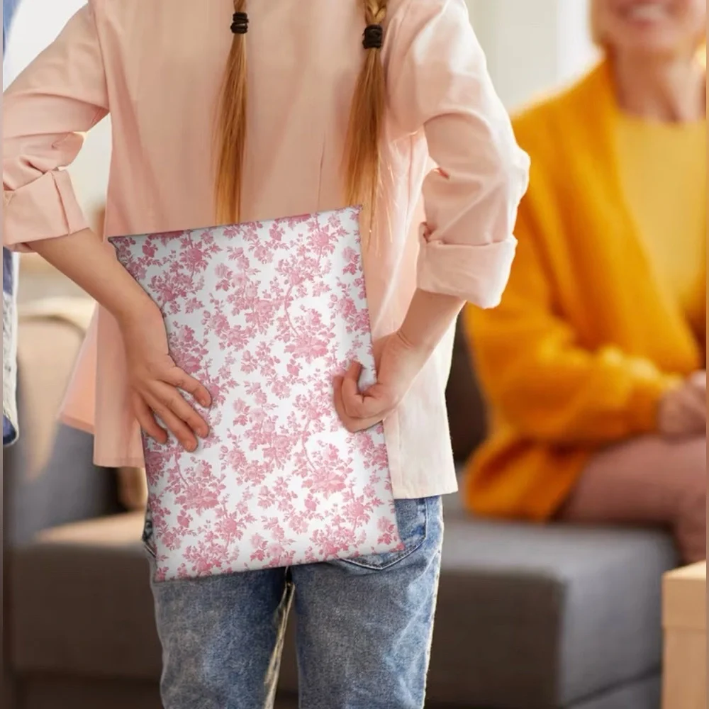 30 10” x 13” Pink Floral Poly Mailers